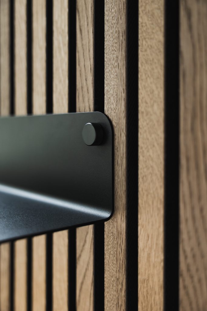 Imagen 1 de 3 en la galería CREATE | Tornillos para estanterías